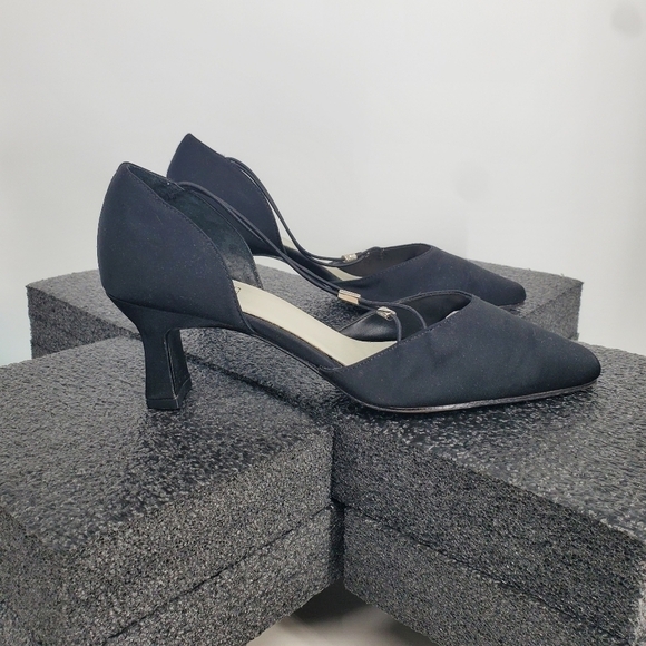 Mootsies Tootsies Gayle Faux Suede Dressy Heels 8.5M Rhinestone Shoes - Picture 5 of 12